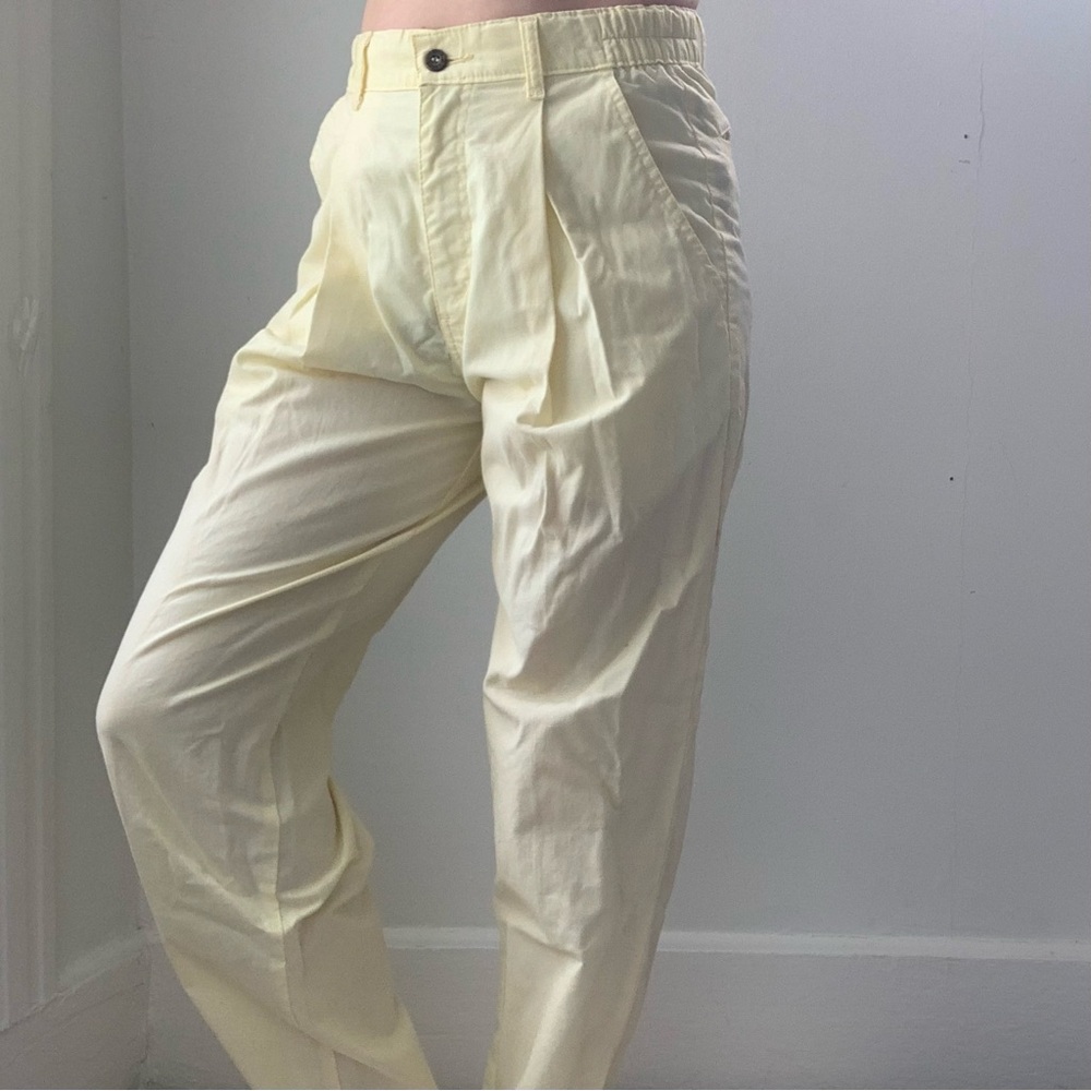 vintage 70s 80s yellow levi’s light cotton slacks